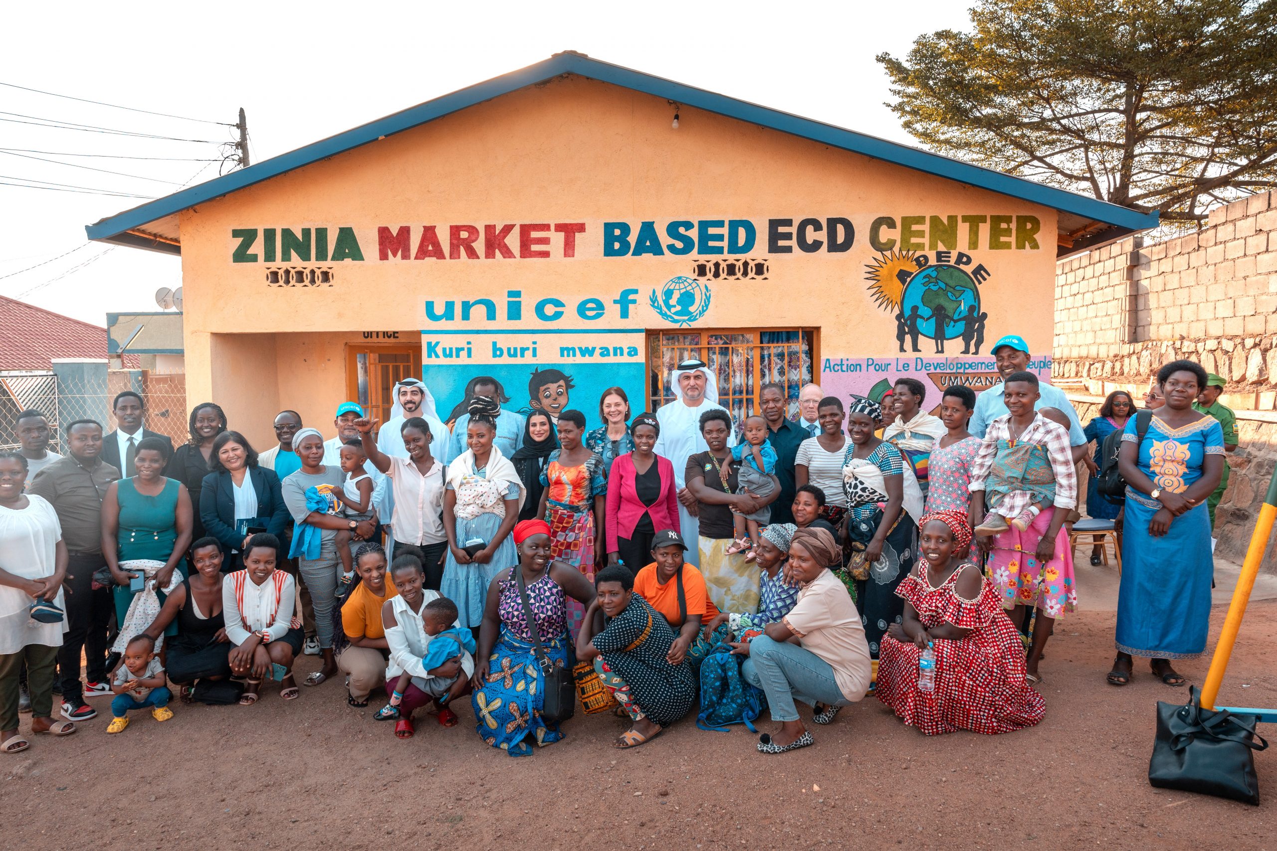 الخبر الثاني – زيارة وفد جائزة خليفة التربوية إلى جمهورية رواندا