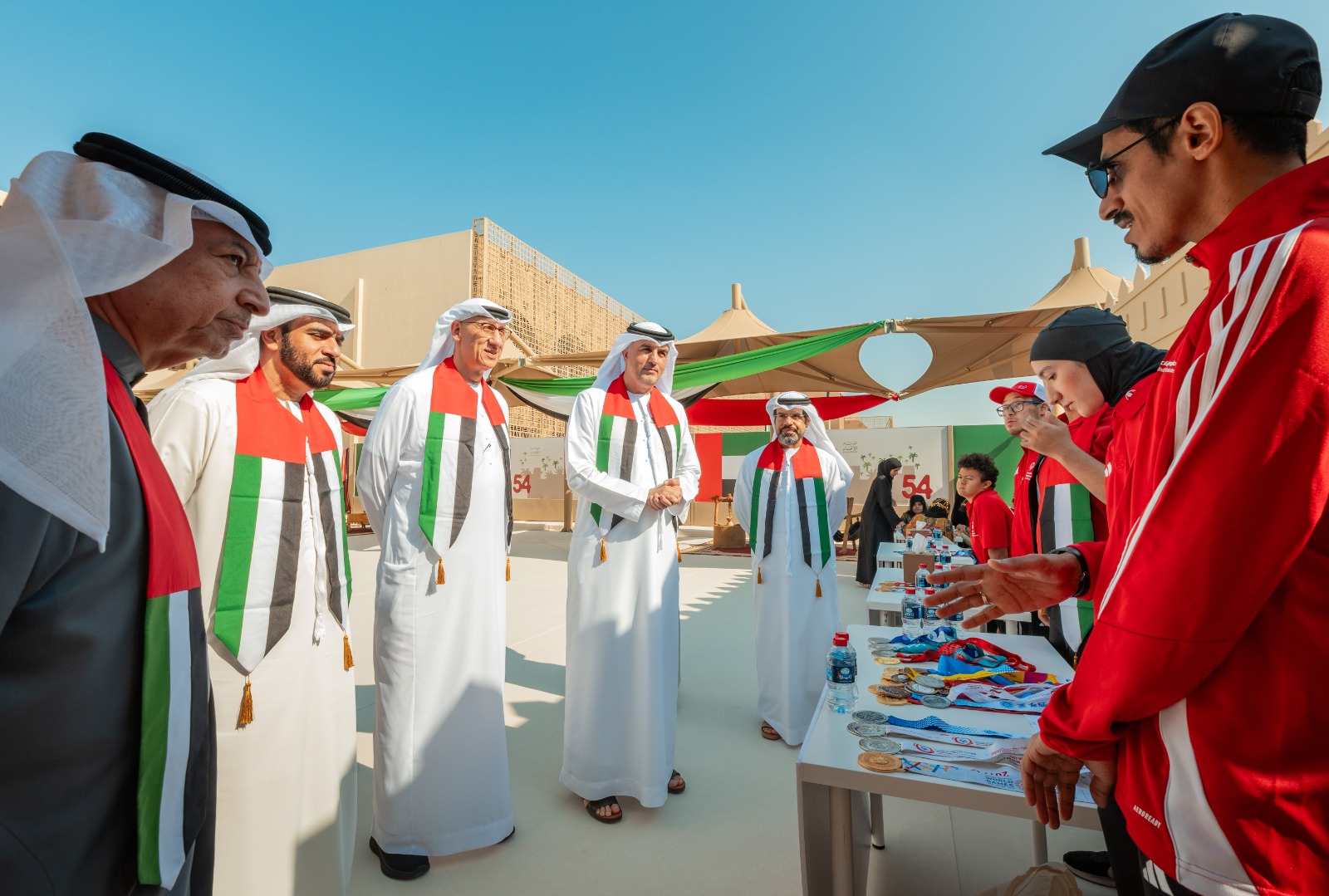 خبر تنظيم جائزة خليفة التربوية حفل عيد الاتحاد الـ 54